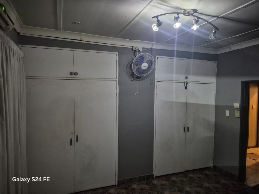 3 Bedroom Property for Sale in Oos Einde North West